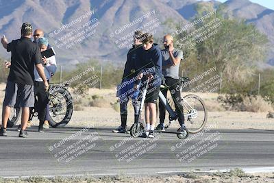 media/Oct-30-2025-Racers Edge (Thu) [[dabbdaf680]]/1-Around the Pits- Track Walk/